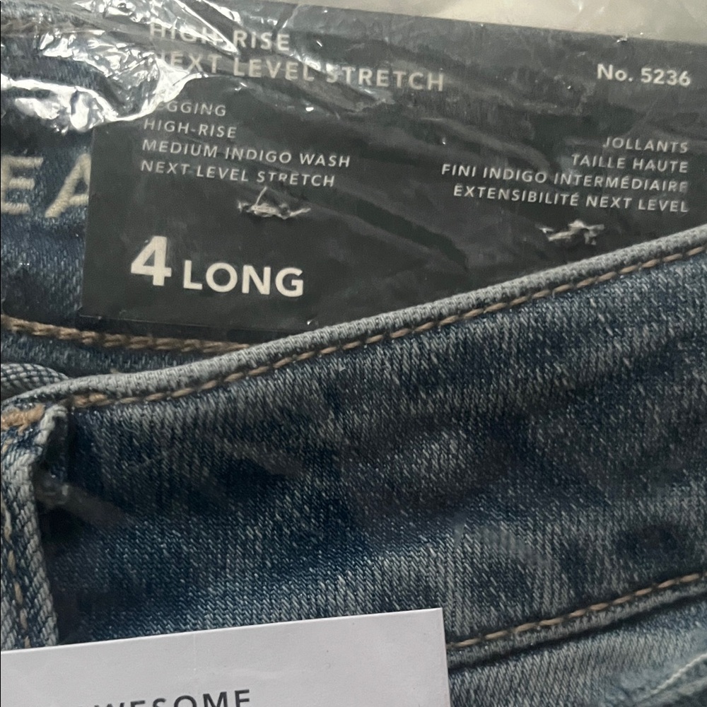 American Eagle Blue Jeans (size 4 long) - Picture 3 of 5